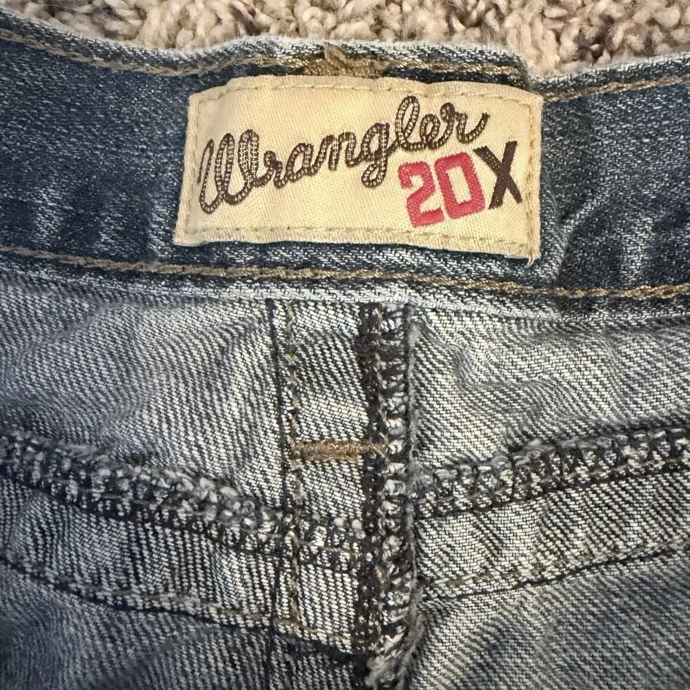 Wrangler 20X Style 33 Extreme Relaxed Mens Jeans 32x32 Blue Denim 33MWXVM